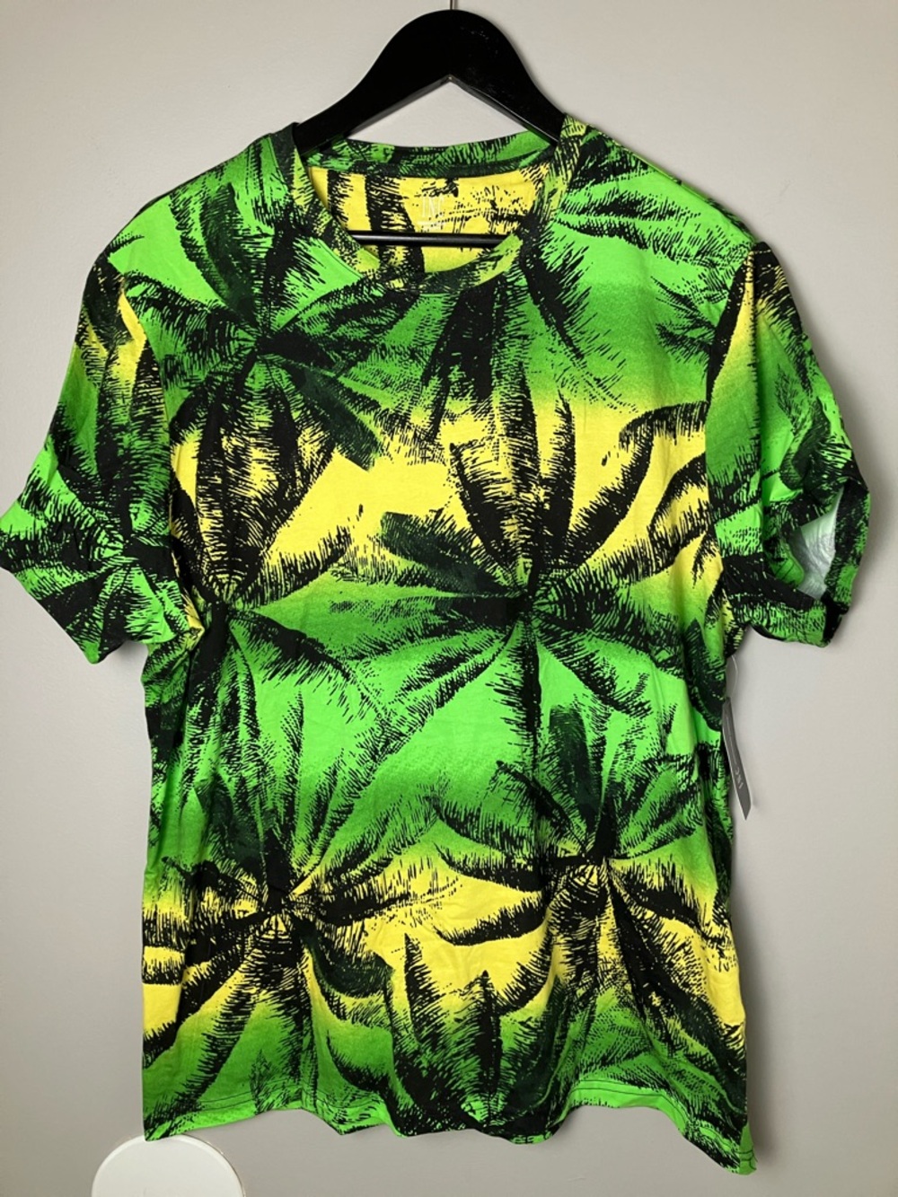 INC Men's Neon Green & Yellow Palm Tree Graphic T-Shirt‎ Size Large NWT